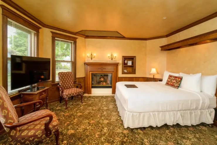 Biltmore Hotel Suite at Yelton Manor Guest House